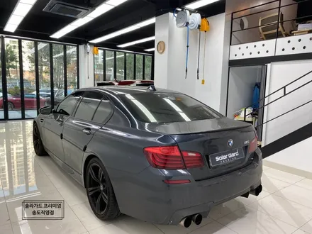 인천 랩핑 잘하는 곳 / BMW F10 M5 satin ocean shimmer (사틴오션쉬머) 전체랩핑 / 인천 연수구 송도동