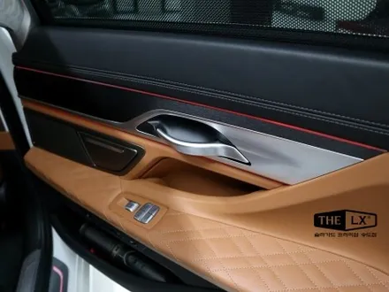 BMW 6시리즈 그란투리스모! 6GT 실내랩핑 브러시트 블랙 메탈릭 / 인천 연수구 송도동