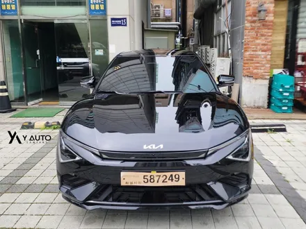 기아 전기차 EV6 티타늄썬팅으로 프라이버시와 효율 모두 챙기기 / 인천 연수구 송도동
