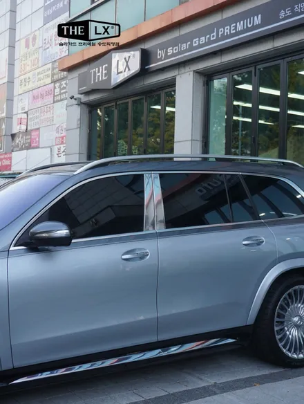 메르세데스 벤츠 마이바흐 gls600 더엘엑스 솔라가드프리미엄 제니스IR로 썬팅시공 완료! / 인천 연수구 송도동