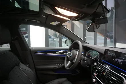 새벽부터 목포에서 오신 bmw 530i full LX / 인천 연수구 송도동