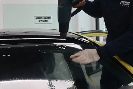 인천 신차패키지 벤츠 C43 AMG, 솔라가드 퀀텀 썬팅으로 고급미의 정점을!! (+유리발수코팅 / 솔라가드 프리미엄 송도직영점) / 인천 연수구 송도동
