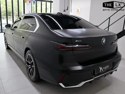 인천 송도 BMW 740i 사틴블랙 전체 랩핑 무광랩핑 비포에프터 / 인천 연수구 송도동