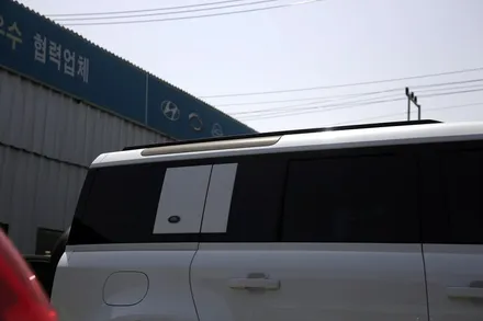 랜드로버 디펜더 110 블랙팩 데칼까지 \