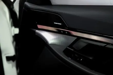 자동차 실내랩핑으로 BMW 5시리즈 사이드미러 실내반사 해결! / 인천 남동 구월동