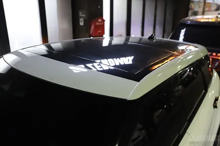 레인지로버 이보크 블랙팩 루프스킨 휠도색 필수 시공! / 인천 남동 구월동