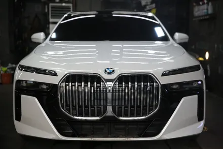 BMW 7시리즈 무광펄 전체 PPF 시공으로 차별화 된 질감과 도장보호력까지! / 인천 남동 구월동
