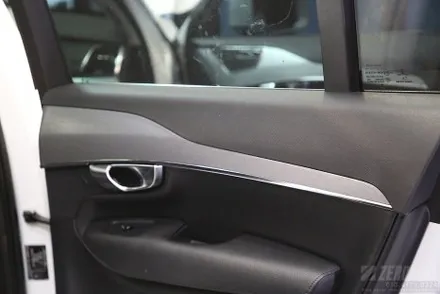 볼보 XC90 실내 랩핑 우드 교체 시공 / 인천 남동 구월동
