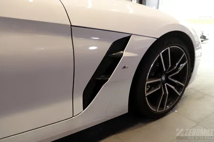 BMW Z4 이노즈텍 미드나잇그린 고광택 랩핑 시공[인천 제로맥스] / 인천 남동 구월동
