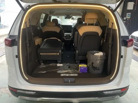 인천 카니발 KA4 사이드스텝 장착으로 승하차 안전하게 / 남동구 구월동