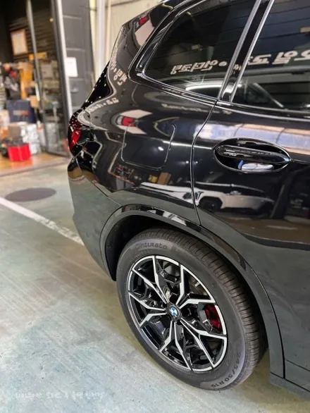 최신기술과 고급 장비를 갖춘 BMW X3 썬팅은 인천썬팅전문 와이투에스모터스에서 / 남동구 구월동