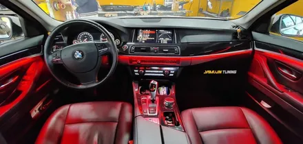 BMW 5시리즈 엠비언트는 비노출 아크릴 엠비언트로 이질감 없이 특별해진다. / 포천, 양주, 의정부, 동두천