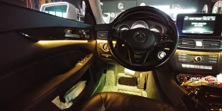 벤츠 CLS W218 순정 엠비언트 라이트 밝기 업그레이드 튜닝은? / 포천, 양주, 의정부, 동두천