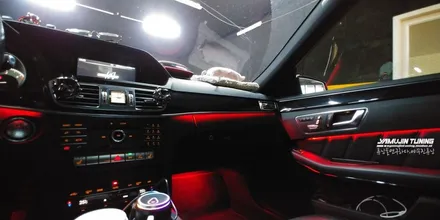 벤츠 W 212 E클래스 엠비언트 무드등 RGB 광량 업그레이드 (야무진튜닝) / 포천, 양주, 의정부, 동두천