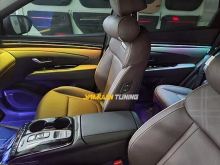 투싼NX4 수제몰딩의 순정스러운 무빙 엠비언트 무드등. 벤츠 같은 글로우모션 / 포천, 양주, 의정부, 동두천