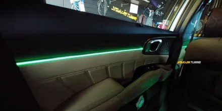 패밀리 SUV, 쏘렌토 MQ4 엠비언트 무드등 이란? 순정 모니터 활성화도 가능한 튜닝 / 포천, 양주, 의정부, 동두천