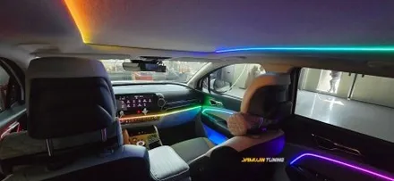 역동적인 감성을 더하다. 스포티지 NQ5 무빙 엠비언트 \