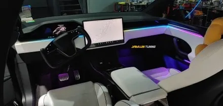 멋진 팔콘윙 테슬라 모델X의 실내에 역동적인 아름다움이? 테슬라 모델X 무빙 엠비언트 글로우모션 / 포천, 양주, 의정부, 동두천