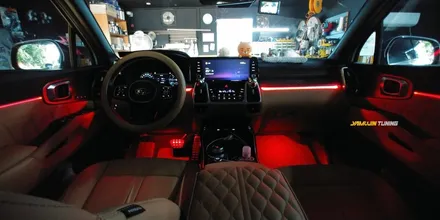 패밀리 SUV, 쏘렌토 MQ4 엠비언트 무드등 이란? 순정 모니터 활성화도 가능한 튜닝 / 포천, 양주, 의정부, 동두천