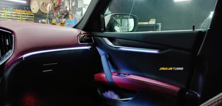 마세라티 기블리에 비노출 아크릴 엠비언트가 주는 엠비언트의 품격 / 포천, 양주, 의정부, 동두천