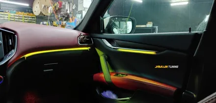 마세라티 기블리에 비노출 아크릴 엠비언트가 주는 엠비언트의 품격 / 포천, 양주, 의정부, 동두천