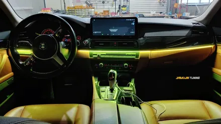 BMW 5시리즈 엠비언트, 야무진튜닝의 비노출 아크릴 엠비언트 퀄리티는 특별한 무언가 있다?!! / 포천, 양주, 의정부, 동두천