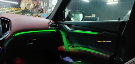 마세라티 기블리에 비노출 아크릴 엠비언트가 주는 엠비언트의 품격 / 포천, 양주, 의정부, 동두천