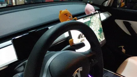 모델 Y의 깔끔한 실내에 고급스러운 무빙 엠비언트가 더해진다? 테슬라 모델Y 무빙 엠비언트 글로우모션 / 포천, 양주, 의정부, 동두천