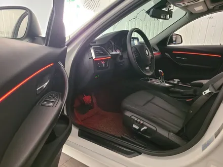 BMW 320d F30 비노출 DMX 무빙엠비언트 / 대전,천안,청주,세종