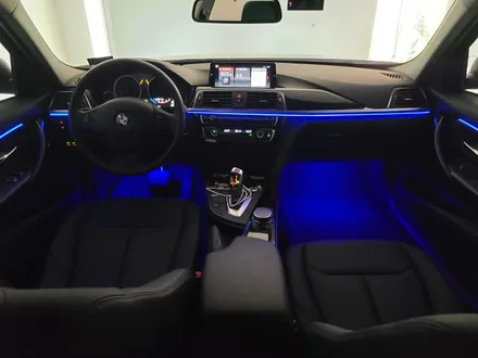 BMW 320d F30 비노출 DMX 무빙엠비언트 / 대전,천안,청주,세종