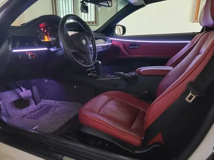 BMW 328i 컨버터블 SB 엠비언트+풋등-화이트라인 / 대전 서구 도마동