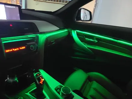 BMW 428i 컨버터블 SB 무빙엠비언트-화이트라인 / 대전 서구 도마동