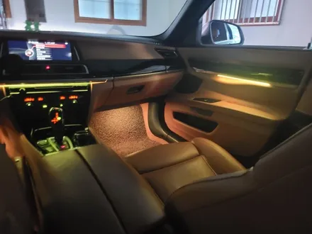 BMW 750d SB 무빙엠비언트+풋등-화이트라인 / 대전 서구 도마동