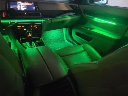 BMW 750d SB 무빙엠비언트+풋등-화이트라인 / 대전 서구 도마동