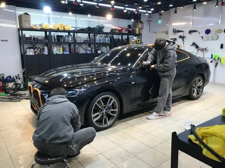 BMW 4리즈 M440i, 마포 윈도틴팅 셰이드에서 차량 도장면을 보호해주는 지벤트 트렉데이 PPF 시공 / 서울 마포구 성산동