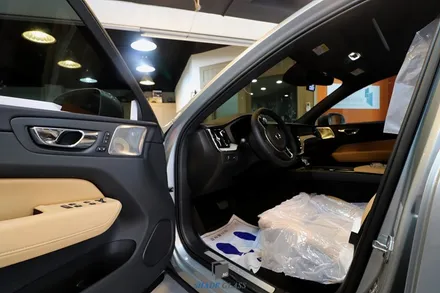 볼보 XC60 신차를 가꾸는 후퍼옵틱 열차단 틴팅 클라식 3315 / 서울 마포구 성산동