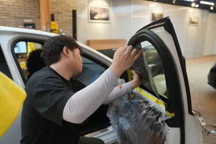 벤츠 E클래스 E220 글라스틴트 선셋 반사필름 시공기 / 서울 마포구 성산동