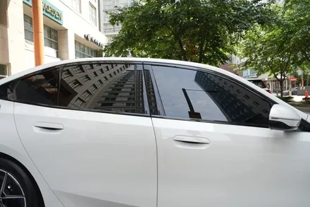 BMW 520i, 비반사 버텍스 900썬팅 시공해보세요 / 서울 마포구 성산동