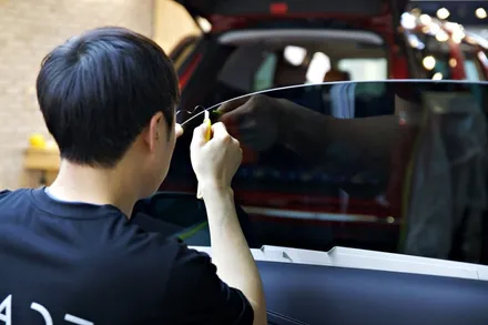 벤츠 C63amg 쿠페 썬팅이 고민이라면? 상암 썬팅샵 셰이드로 오세요! / 서울 마포구 성산동