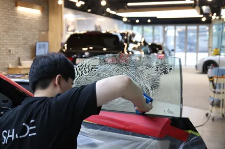 BMW M440i, 프리미엄 썬팅 샵 SHADE에서 지벤트 ZV90 35/15/35 시공 / 서울 마포구 성산동