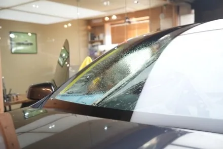 테슬라 모델 X, 프라이버시 글라스는 어떻게 썬팅해야할까요? / 서울 마포구 성산동