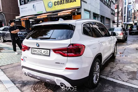 BMW 썬팅 X3 SUV 가 프리미엄 작업으로 후퍼옵틱 클라식 썬팅 / 서울 마포구 성산동