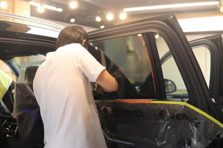 BMW X7, 마포 윈도틴팅 셰이드에서 뛰어난 시인성과 성능을 지닌 후퍼옵틱 드레이/프나세 시공 / 서울 마포구 성산동