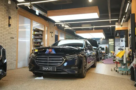 벤츠 E300,  글라스틴트 선셋으로 남다른 핏 완성 / 서울 마포구 성산동
