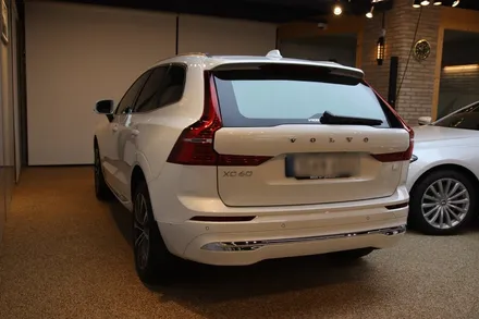 볼보 XC60 브이쿨 K, 마포 셰이드에서 안전함의 대명사 볼보 SUV 금속반사필름 윈도틴팅 시공 / 서울 마포구 성산동