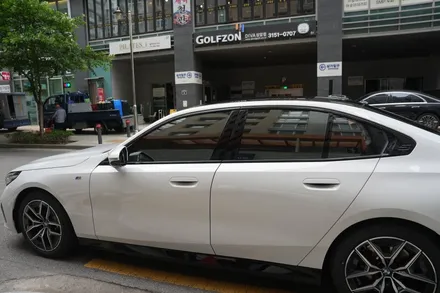 BMW 520i, 후퍼옵틱 프나세로 완성된 고급스러움 / 서울 마포구 성산동