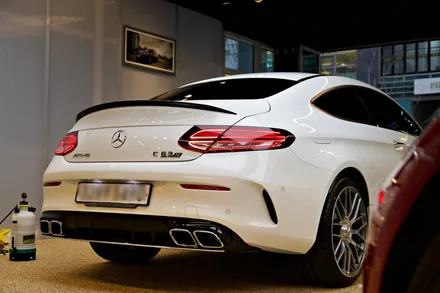벤츠 C63amg 쿠페 썬팅이 고민이라면? 상암 썬팅샵 셰이드로 오세요! / 서울 마포구 성산동