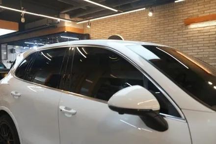 포르쉐 카이엔, 필름 농도로 썬팅 교체까지 간 사연 / 서울 마포구 성산동