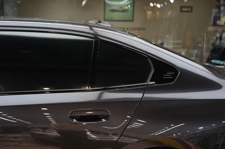 BMW 5시리즈 후퍼옵틱 프리미엄 나노 세라믹 썬팅으로 마무리 / 서울 마포구 성산동