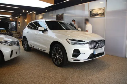 볼보 XC60 브이쿨 K, 마포 셰이드에서 안전함의 대명사 볼보 SUV 금속반사필름 윈도틴팅 시공 / 서울 마포구 성산동